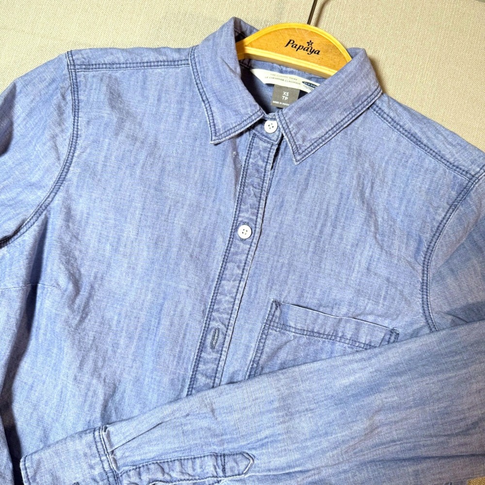Blue Jean Chambray Button Down XS Distressed Pocket The Classic Shirt